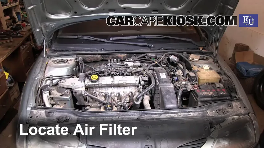 1997 Renault Laguna Combi 1.6L 4 Cyl. Air Filter (Engine)